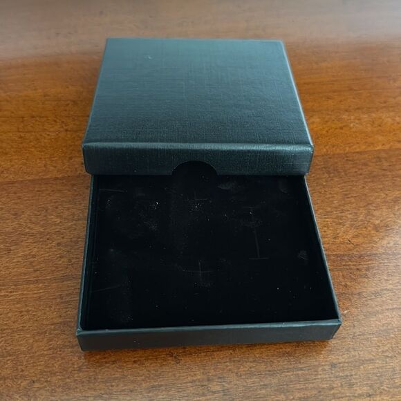 Men’s Sleek Rope Chain Bracelet and Necklace | Silver-Tone Twisted Rope Design - Picture 5 of 7